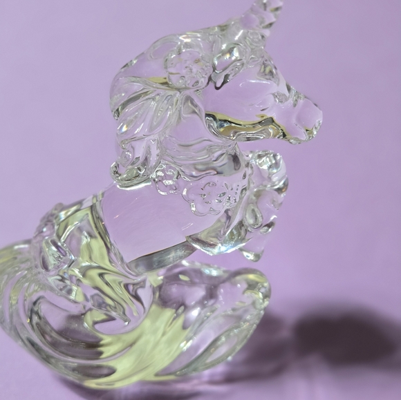 Princess House Unicorn - Picture 3 of 10